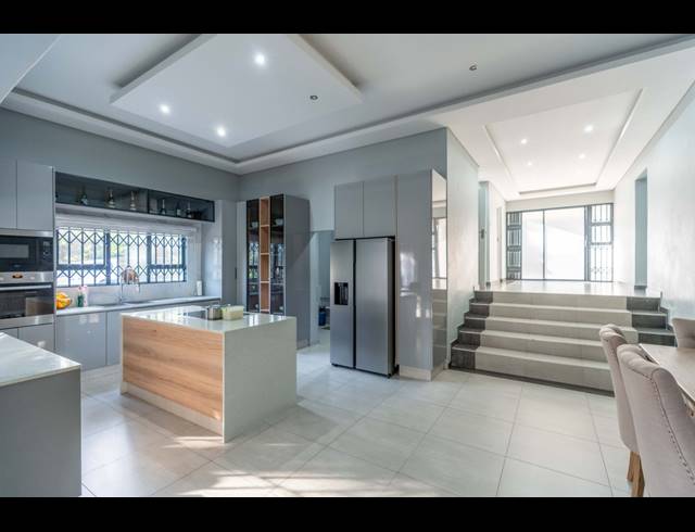 4 BEDROOM HOUSE FOR SALE IN RESERVOIR HILLS